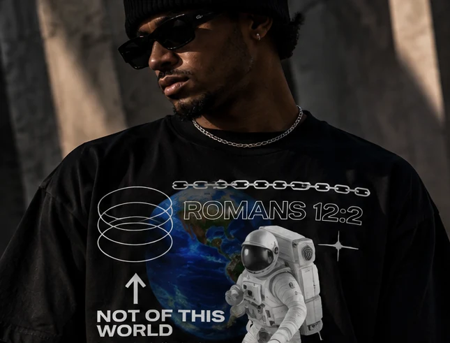 NOT OF THIS WORLD TEE — Onomaly campaign lifestyle image